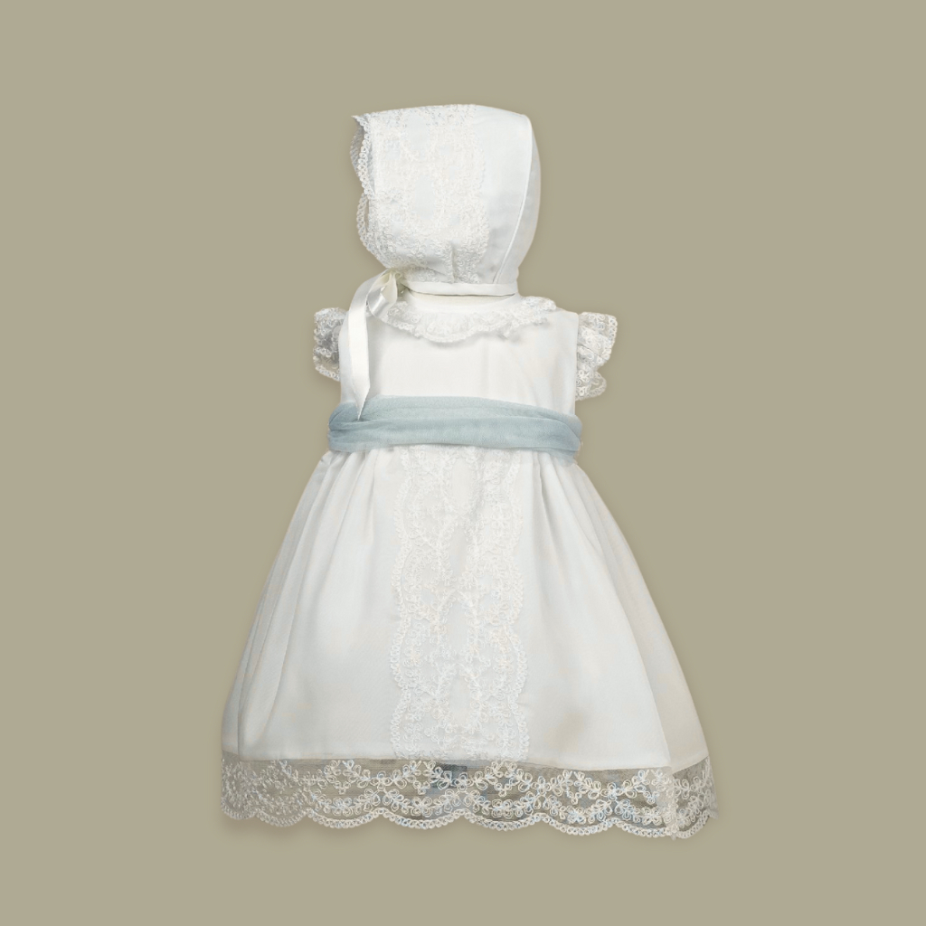 Vestido Organza con Encajes y Capota - Verde